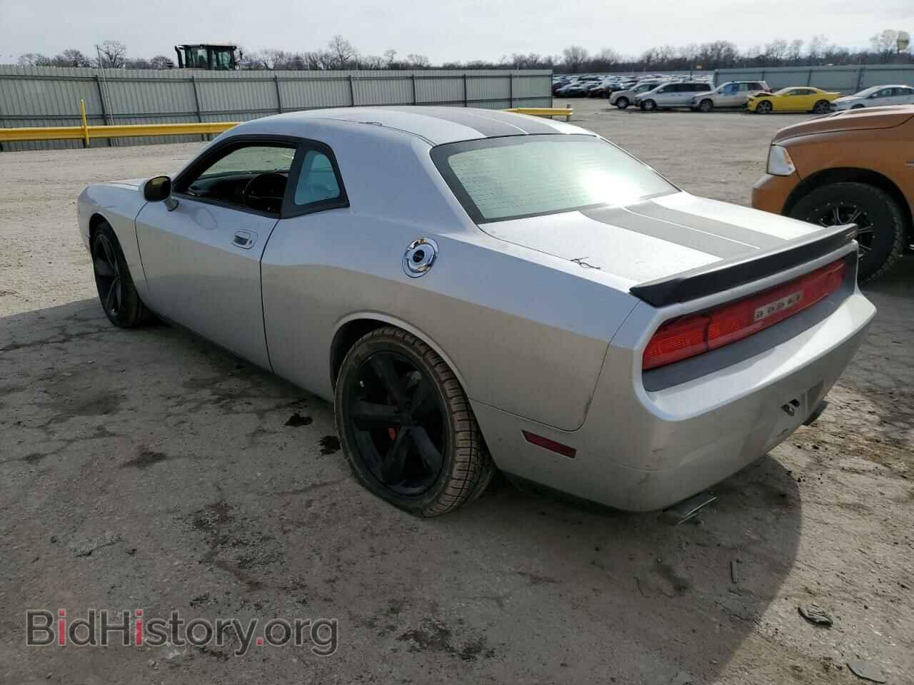 2010 DODGE CHALLENGER - VIN: 2B3CJ7DW5AH109585 - Фото 2