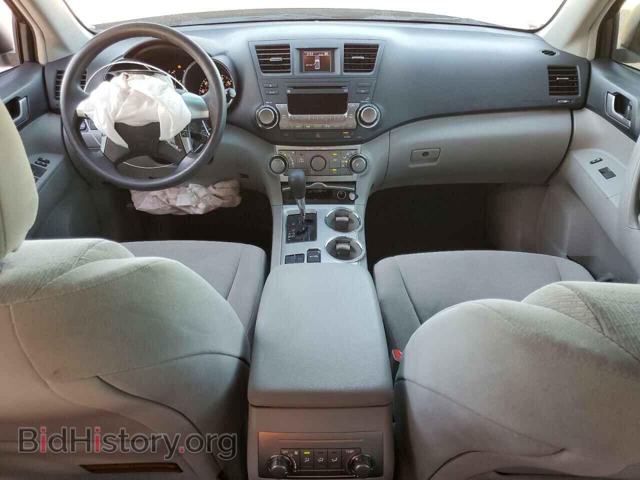 2012 TOYOTA HIGHLANDER - VIN: 5TDZK3EH3CS068120 - Фото 8