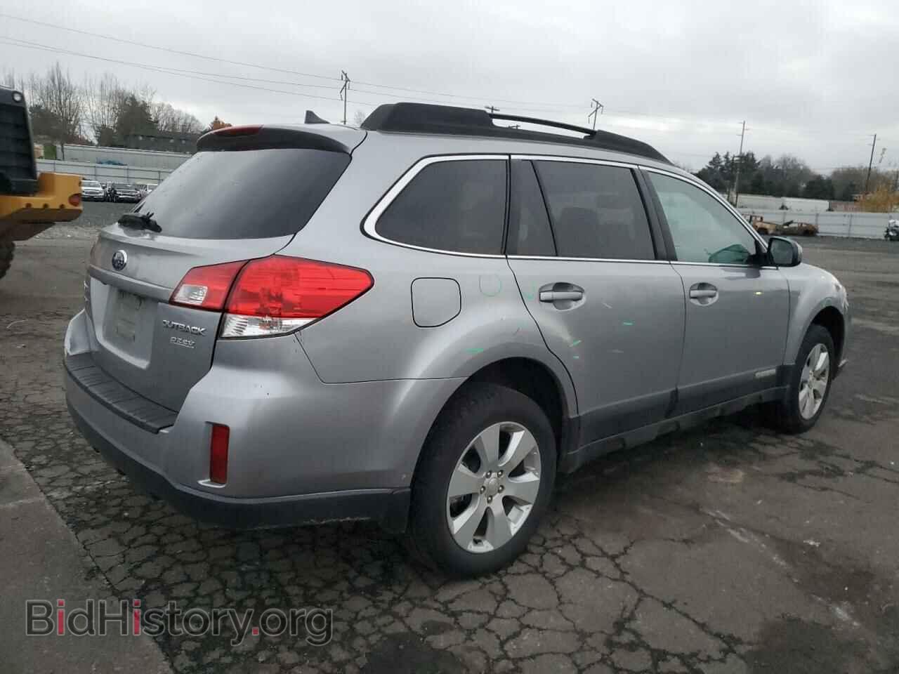 2011 SUBARU OUTBACK - VIN: 4S4BRBKC8B3376699 - Фото 3