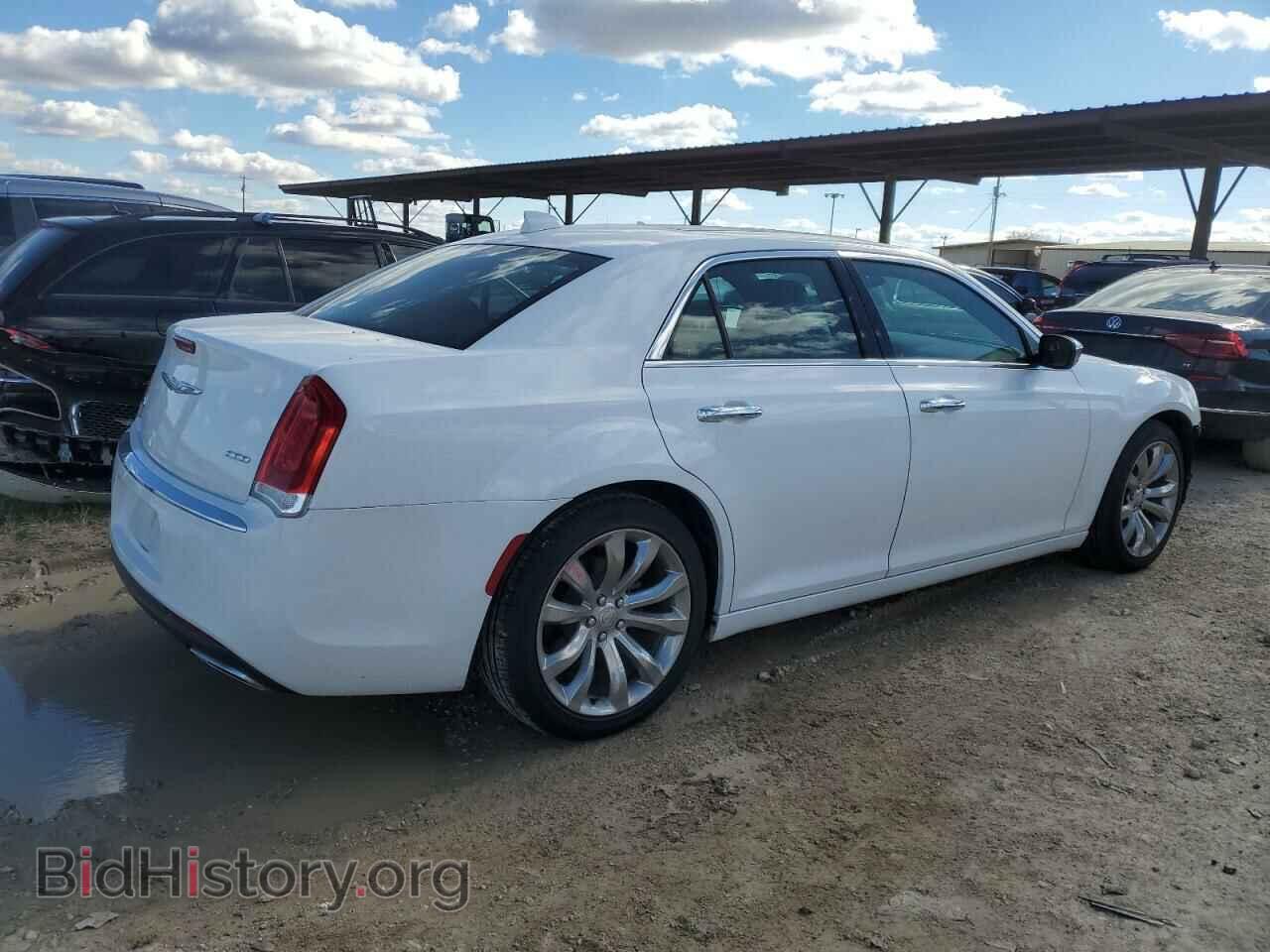 2018 CHRYSLER 300 - VIN: 2C3CCAEG5JH117249 - Фото 3