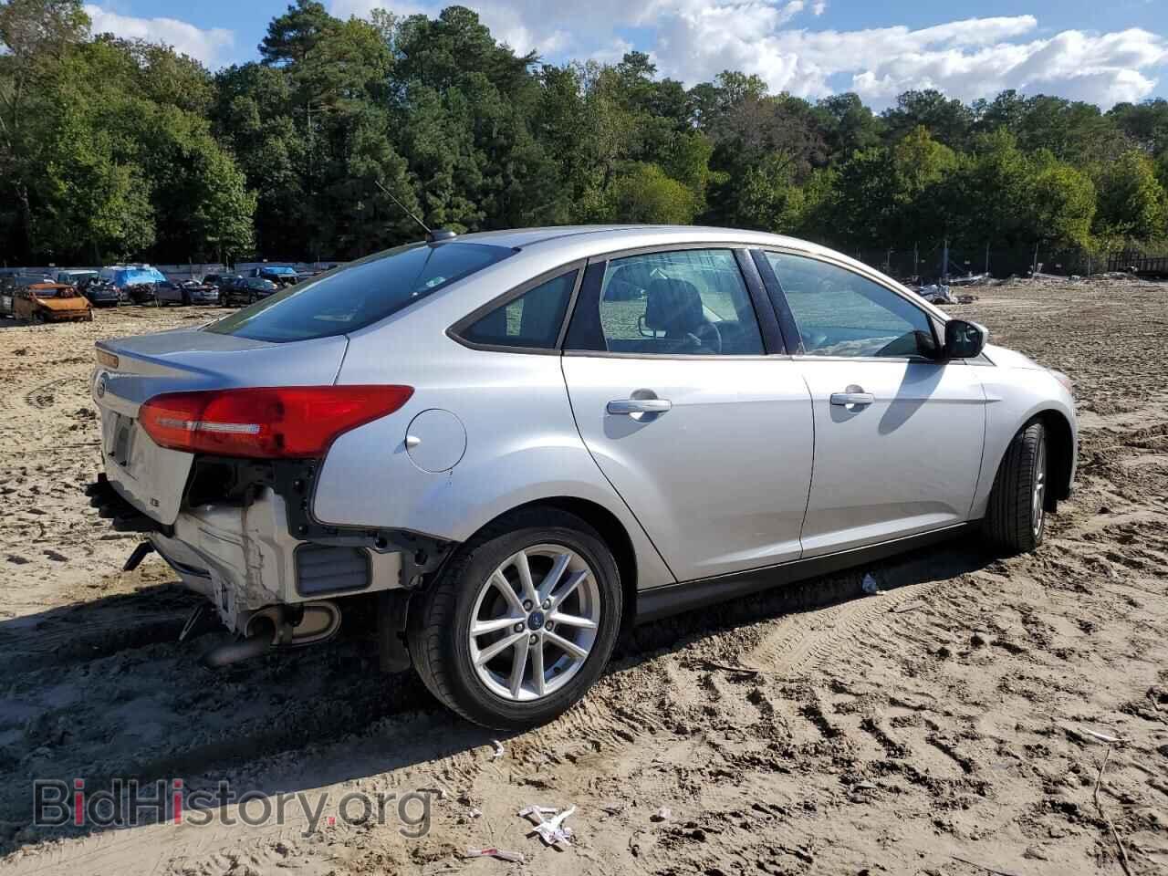 2018 FORD FOCUS - VIN: 1FADP3F21JL206621 - Фото 3