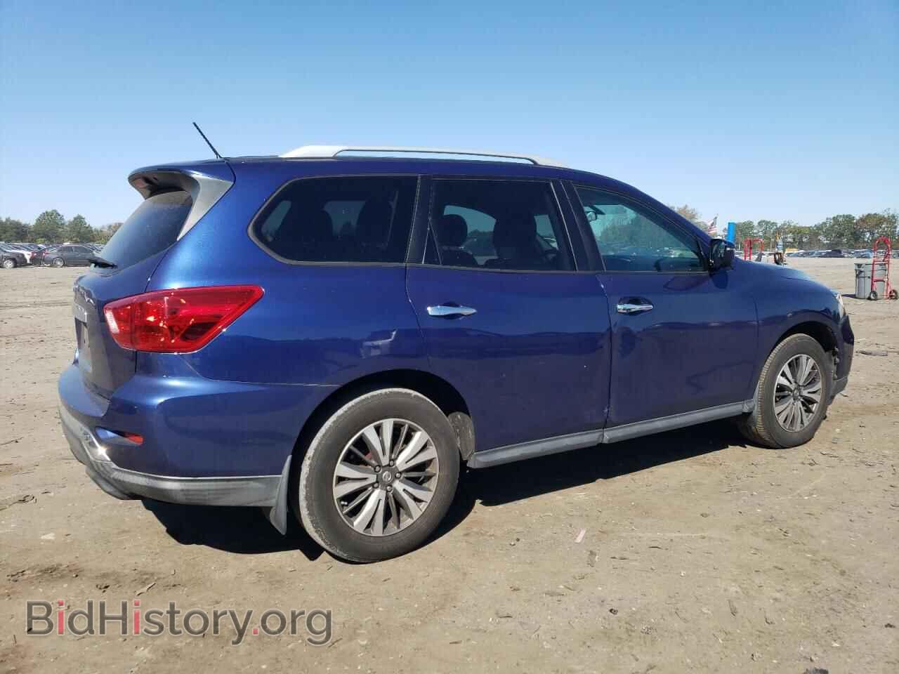 2017 NISSAN PATHFINDER - VIN: 5N1DR2MN0HC656231 - Фото 3