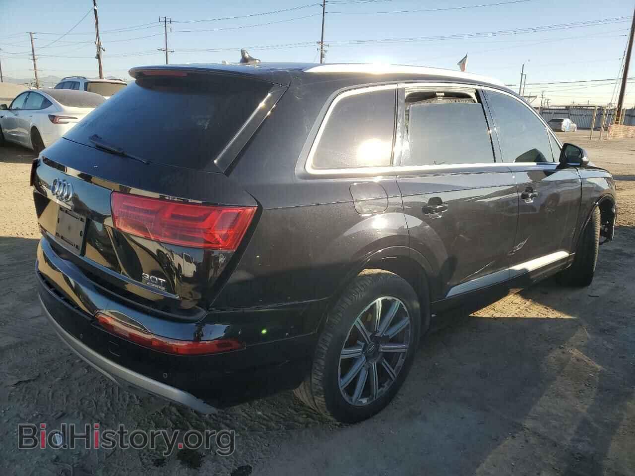 2018 AUDI Q7 - VIN: WA1VAAF73JD026366 - Фото 3