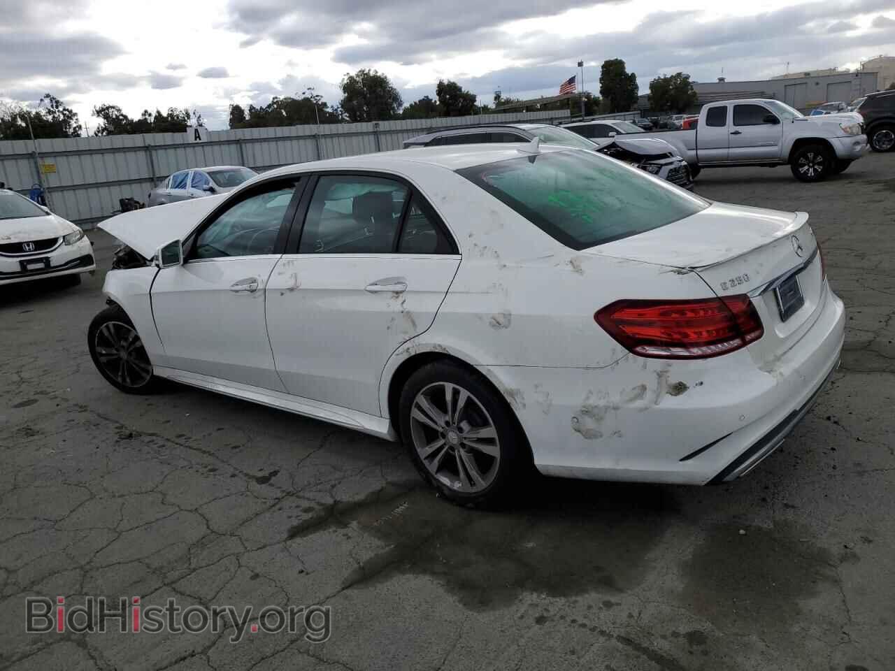 2014 MERCEDES-BENZ E-CLASS - VIN: WDDHF0EB7EA943750 - Фото 2