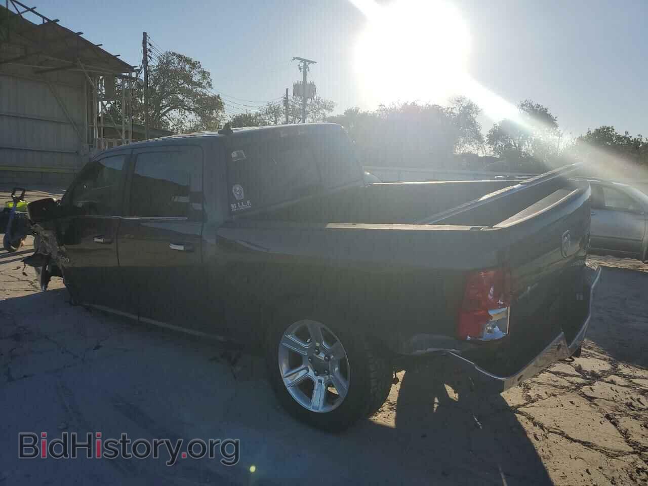 2017 RAM 1500 - VIN: 1C6RR7LG3HS727350 - Фото 2