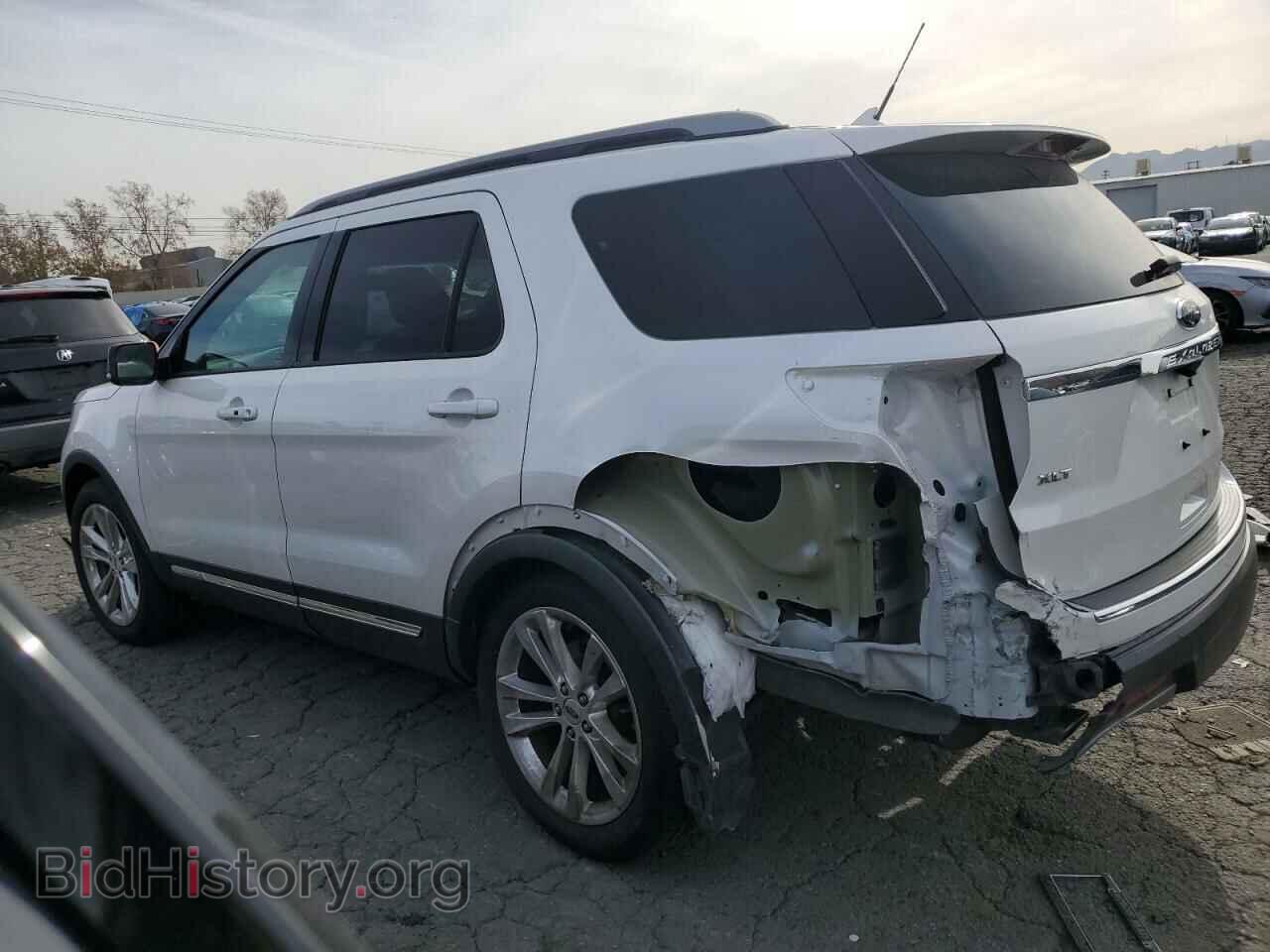 2018 FORD EXPLORER - VIN: 1FM5K7D80JGC14497 - Фото 2