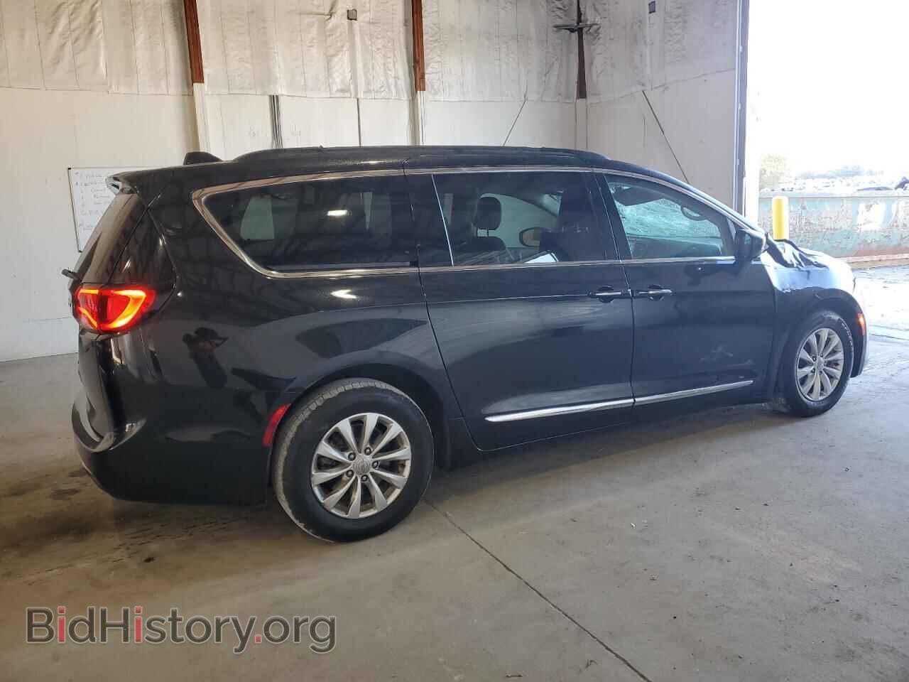 2017 CHRYSLER PACIFICA - VIN: 2C4RC1BG5HR743656 - Фото 3