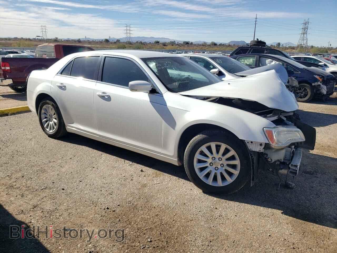 2014 CHRYSLER 300 - VIN: 2C3CCAAG4EH376469 - Фото 4