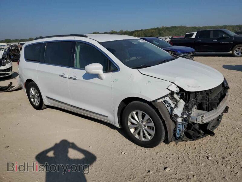 2017 Chrysler PACIFICA (VIN 2C4RC1BG0HR524233) — фото 4 из 14