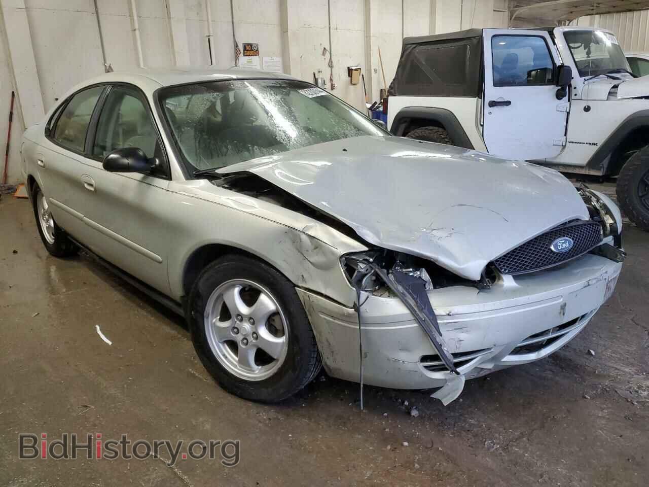 2005 FORD TAURUS - VIN: 1FAFP53255A288640 - Фото 4