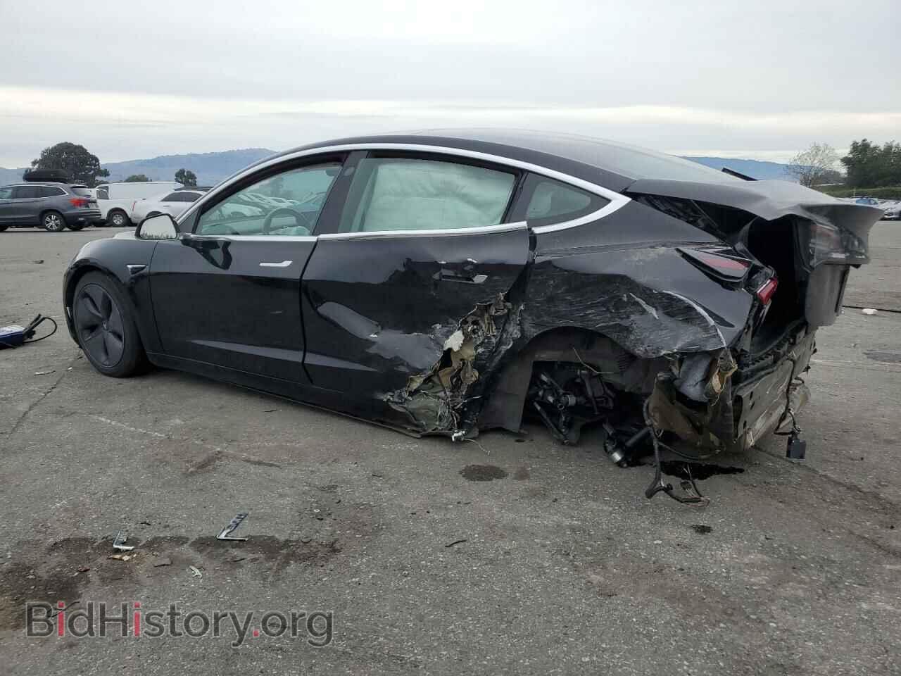 2019 TESLA MODEL 3 - VIN: 5YJ3E1EAXKF305564 - Photo 2