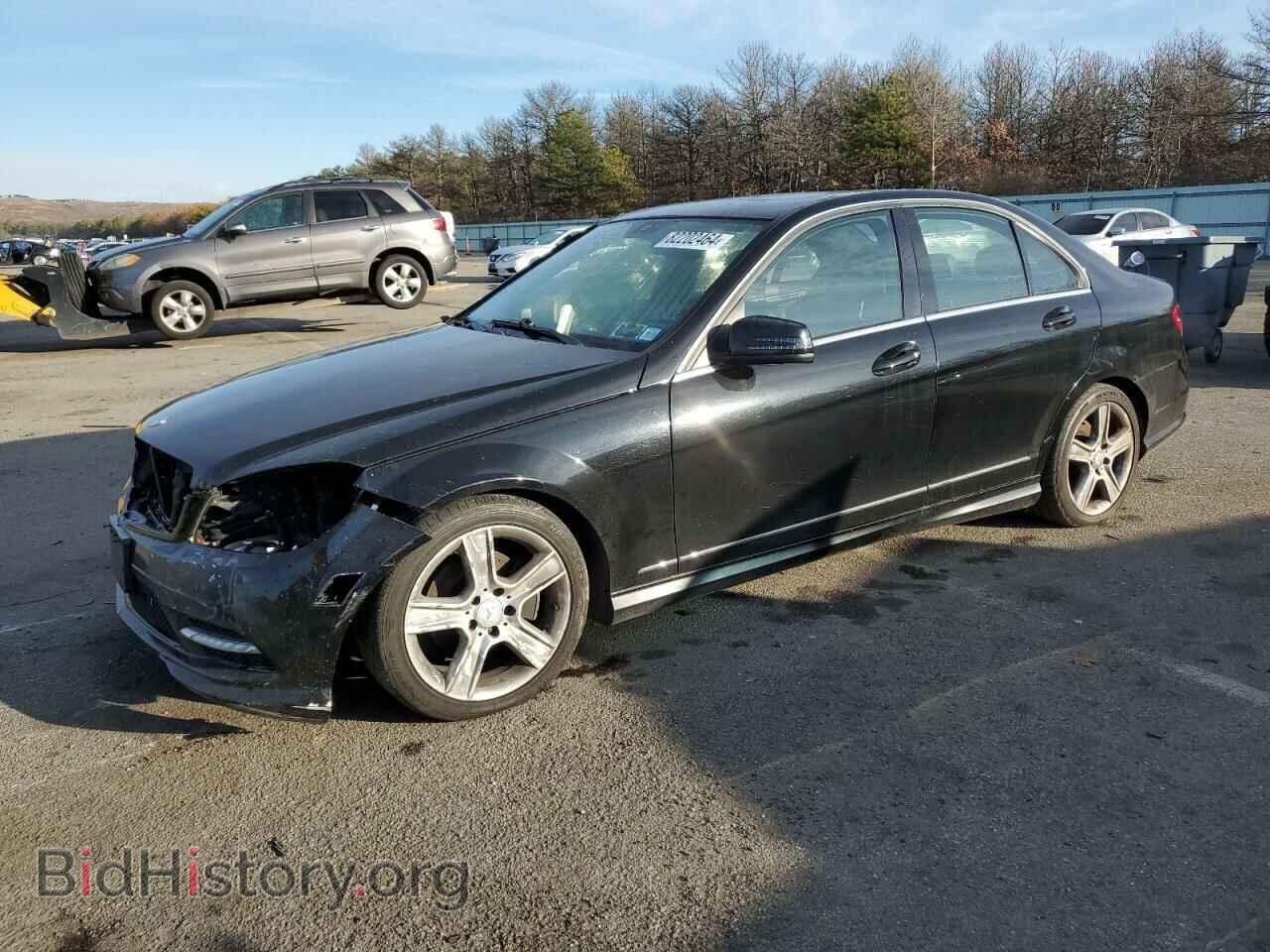 Photo WDDGF8BB9BA455409 - MERCEDES-BENZ C-CLASS 2011
