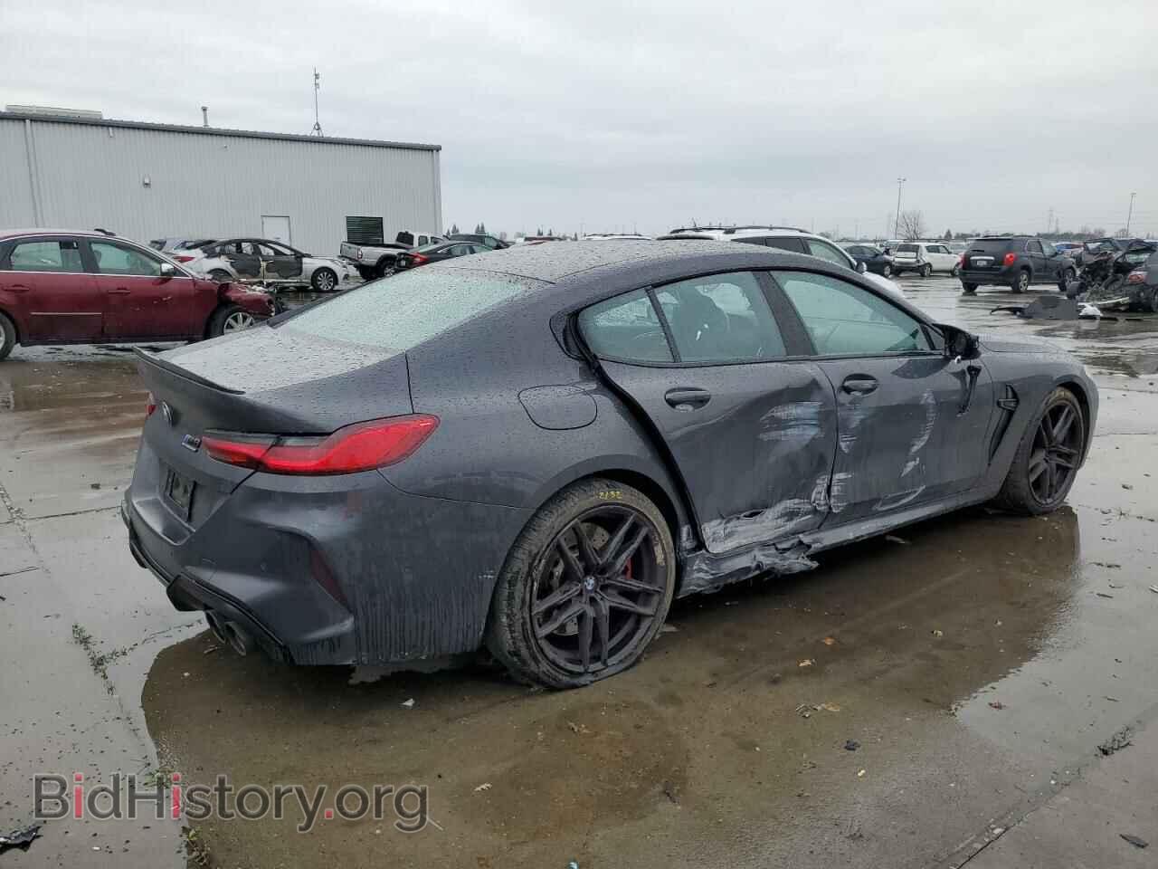 2022 BMW M8 - VIN: WBSGV0C07NCH63243 - Фото 3