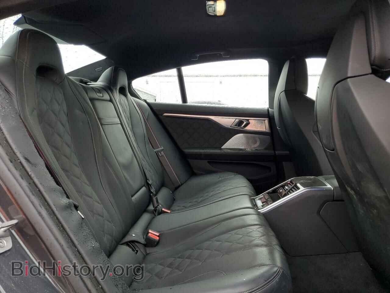 2022 BMW M8 - VIN: WBSGV0C07NCH63243 - Фото 10