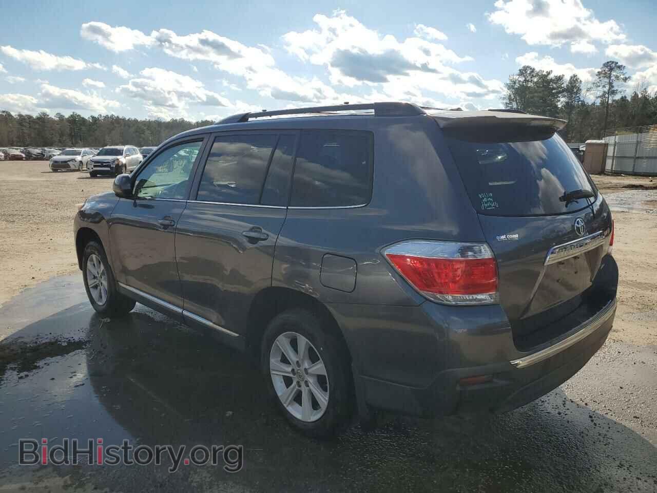2013 TOYOTA HIGHLANDER - VIN: 5TDBK3EH8DS205829 - Фото 2