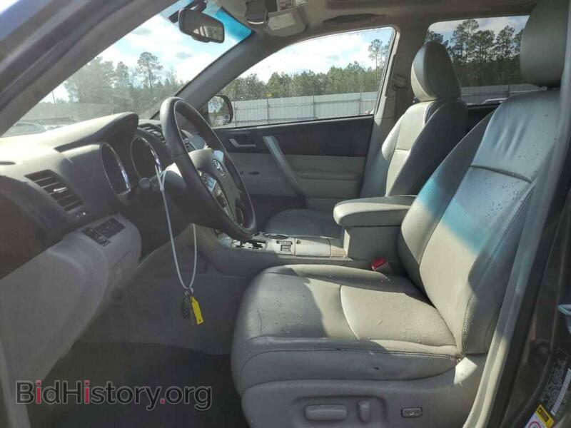 2013 Toyota HIGHLANDER (VIN 5TDBK3EH8DS205829) — фото 7 из 14