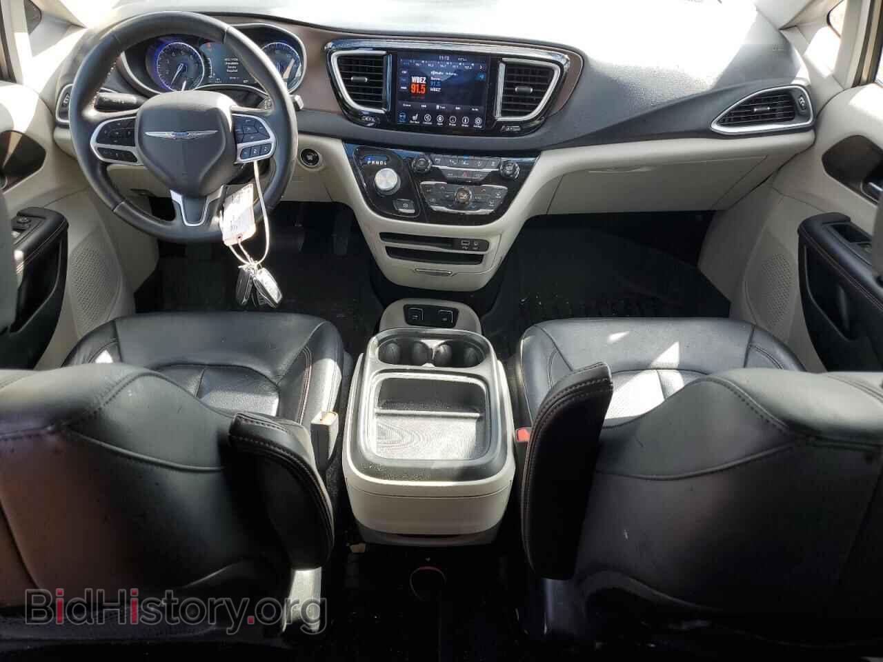 2018 CHRYSLER PACIFICA - VIN: 2C4RC1BG1JR111016 - Фото 8