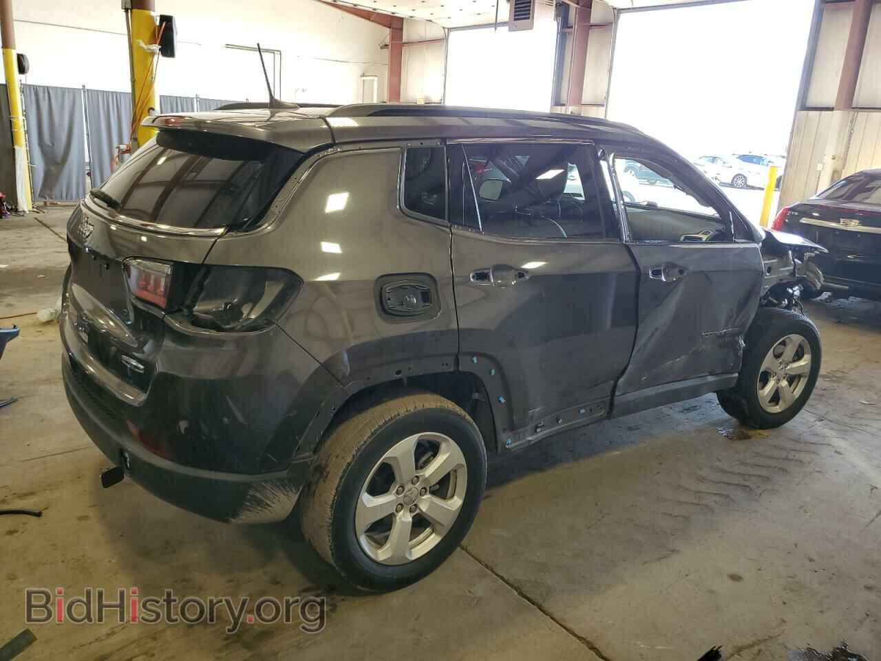 2019 JEEP COMPASS - VIN: 3C4NJDBB4KT754405 - Фото 3