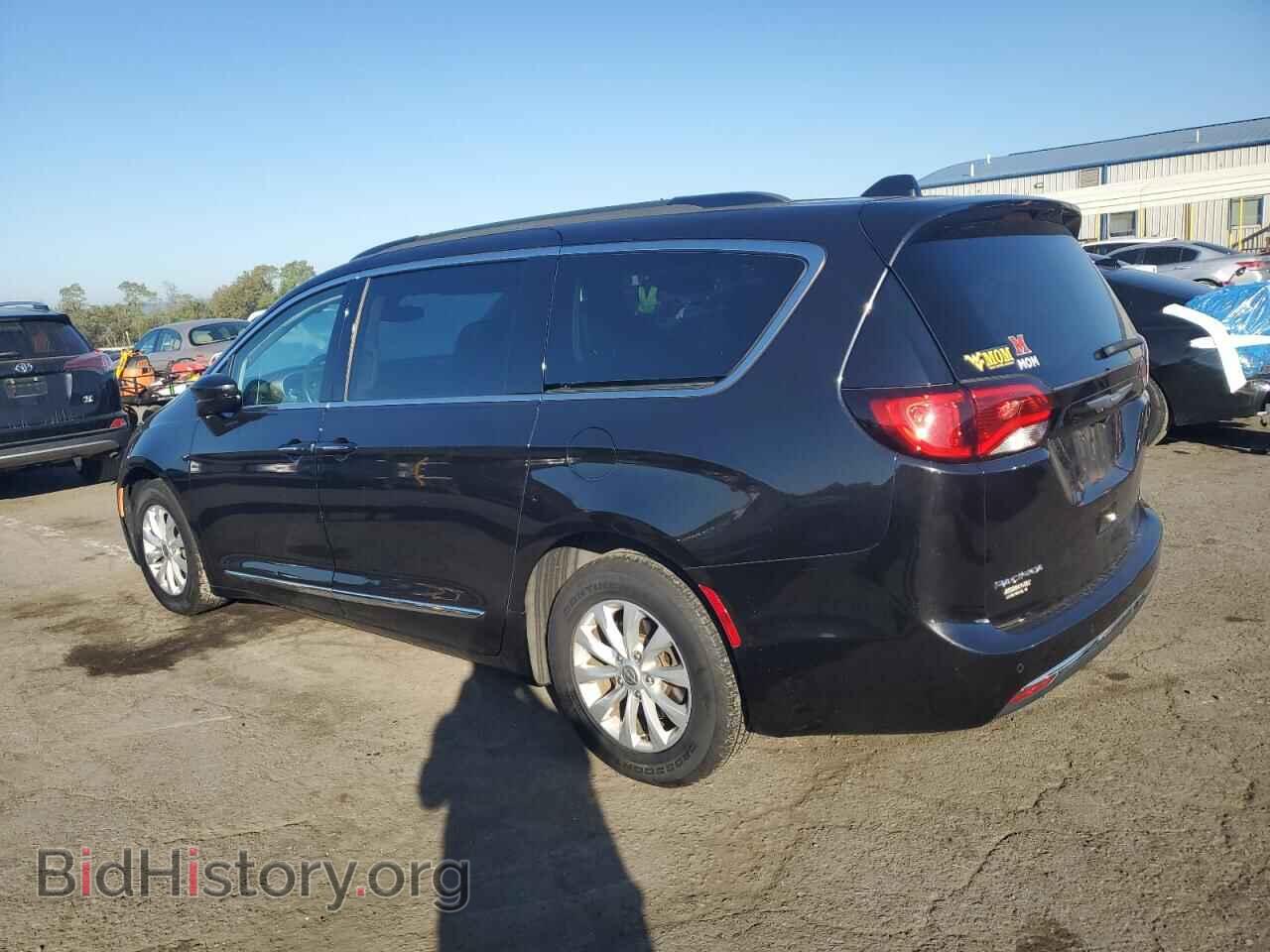 2017 CHRYSLER PACIFICA - VIN: 2C4RC1BG2HR661481 - Фото 2