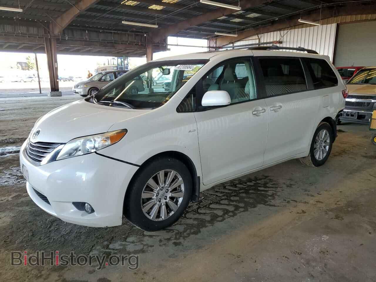 Photo 5TDDZ3DC4HS157083 - TOYOTA All Models 2017