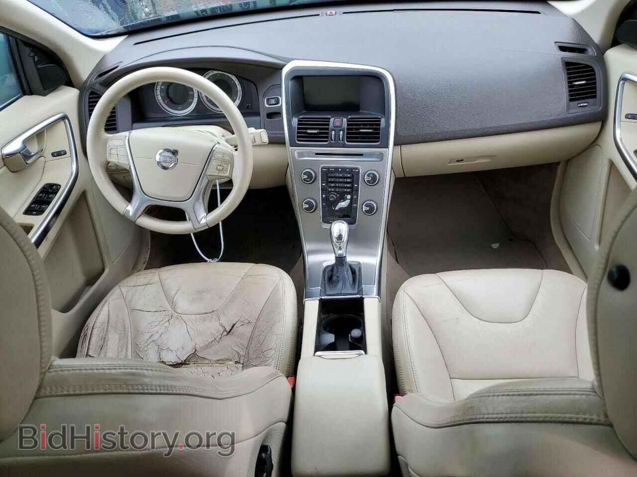 2013 VOLVO XC60 - VIN: YV4952DL4D2455742 - Фото 8