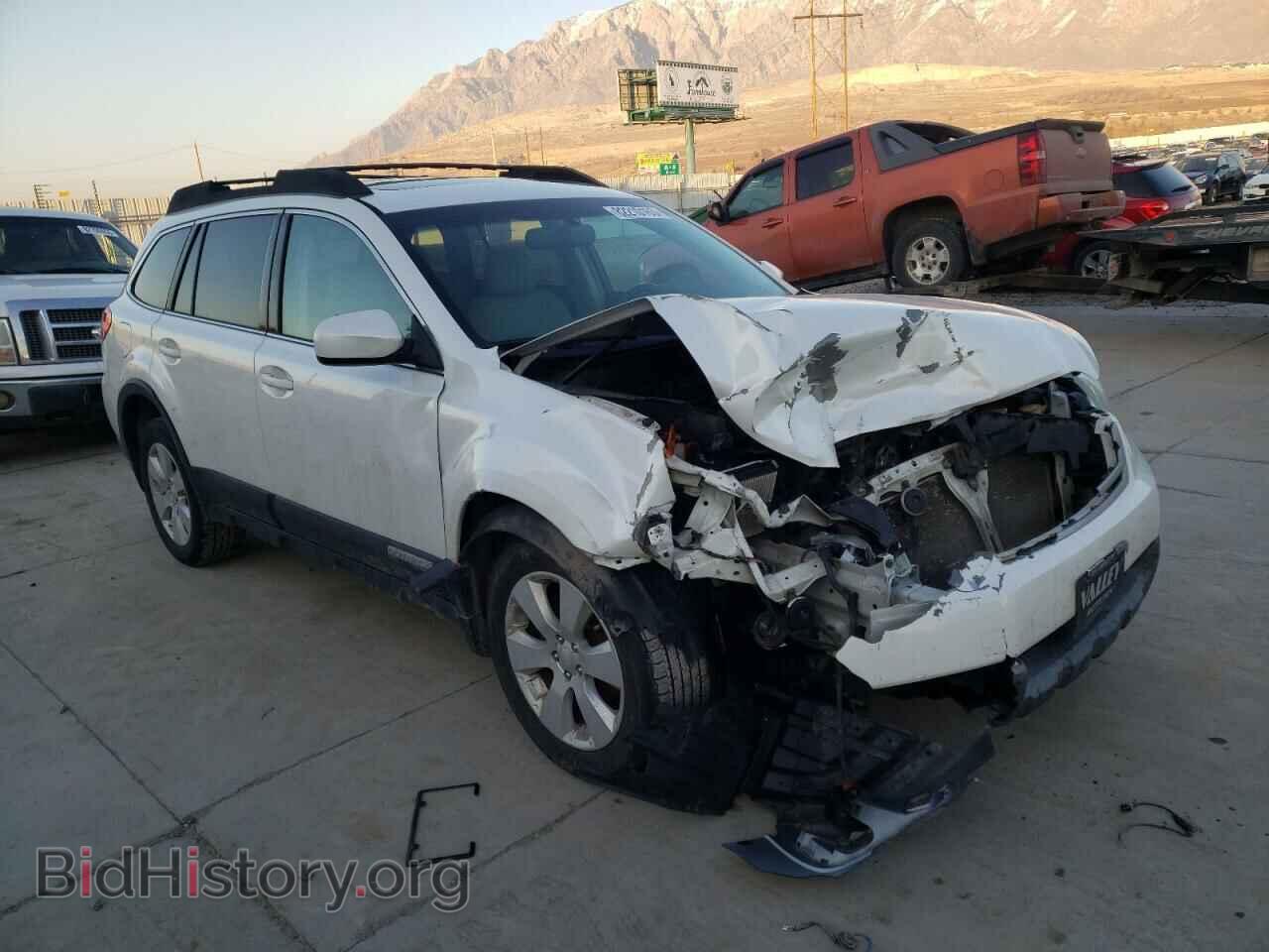 2011 SUBARU OUTBACK - VIN: 4S4BRBGC6B3400622 - Фото 4