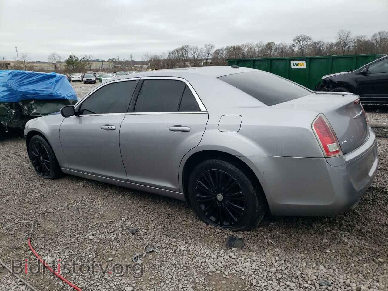 2013 CHRYSLER 300 - VIN: 2C3CCAGT6DH681734 - Фото 2