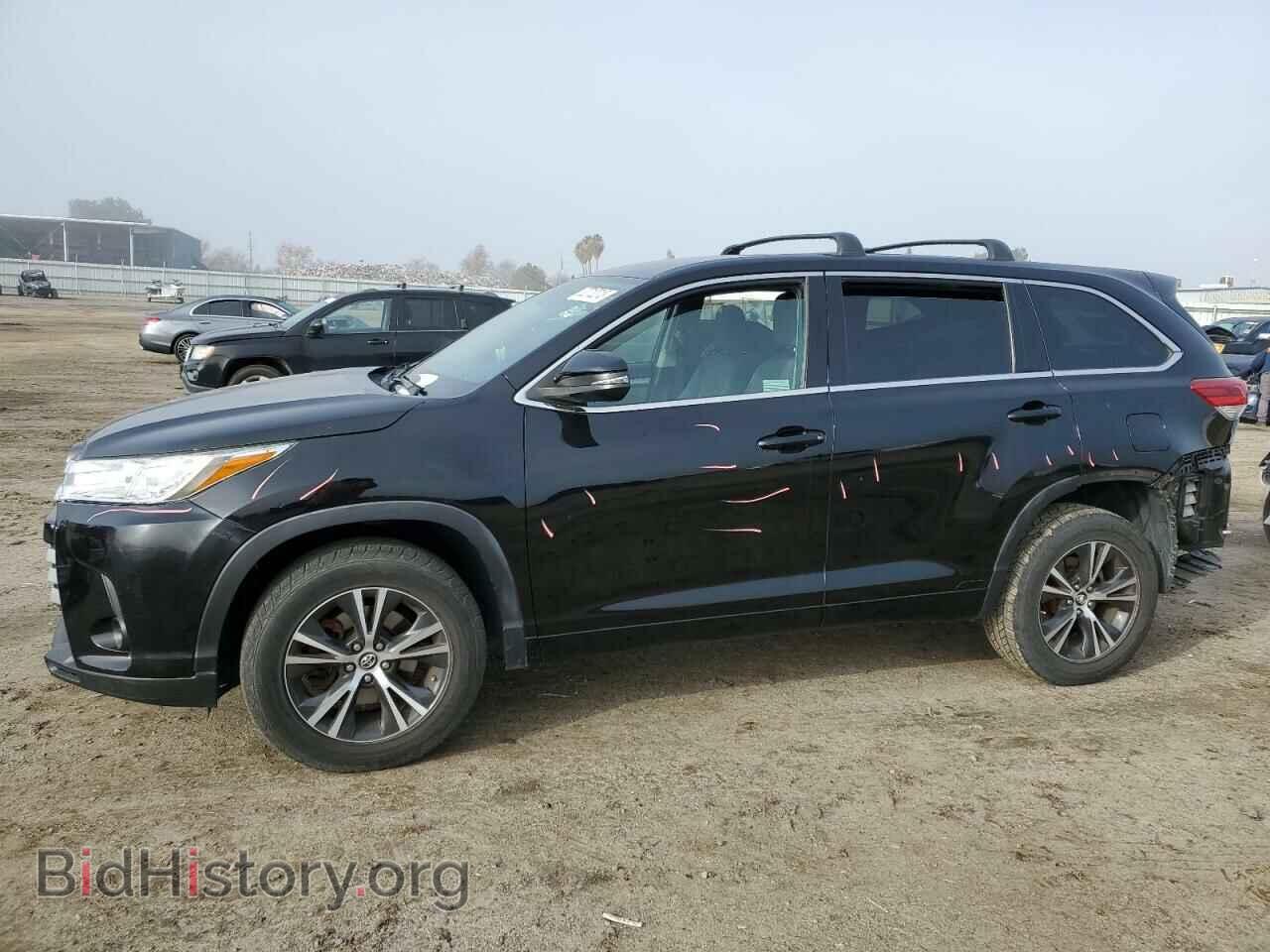 Фотография 5TDZZRFH4HS227232 - TOYOTA HIGHLANDER 2017