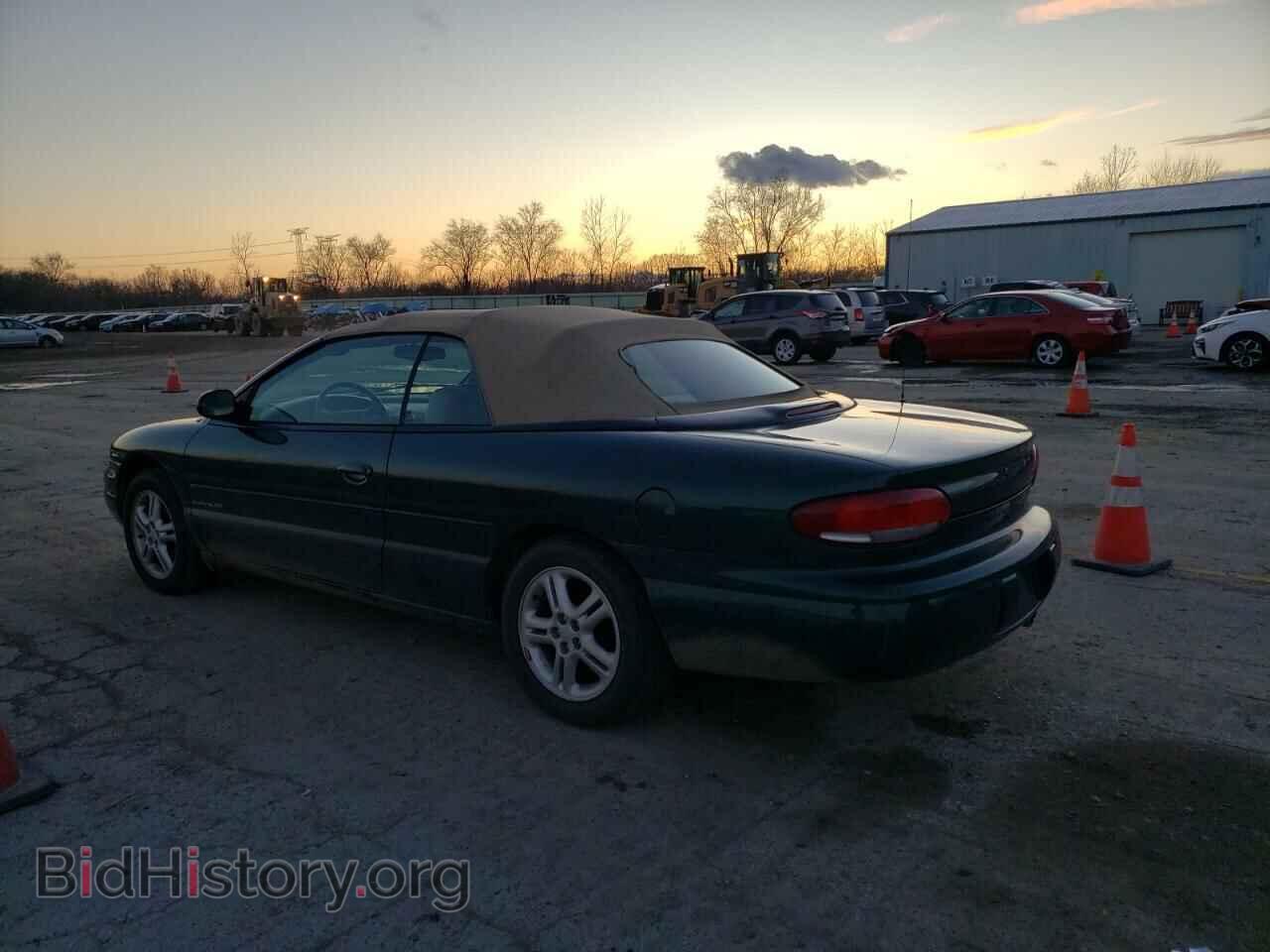 1996 CHRYSLER SEBRING - VIN: 3C3EL55H7TT272372 - Фото 2