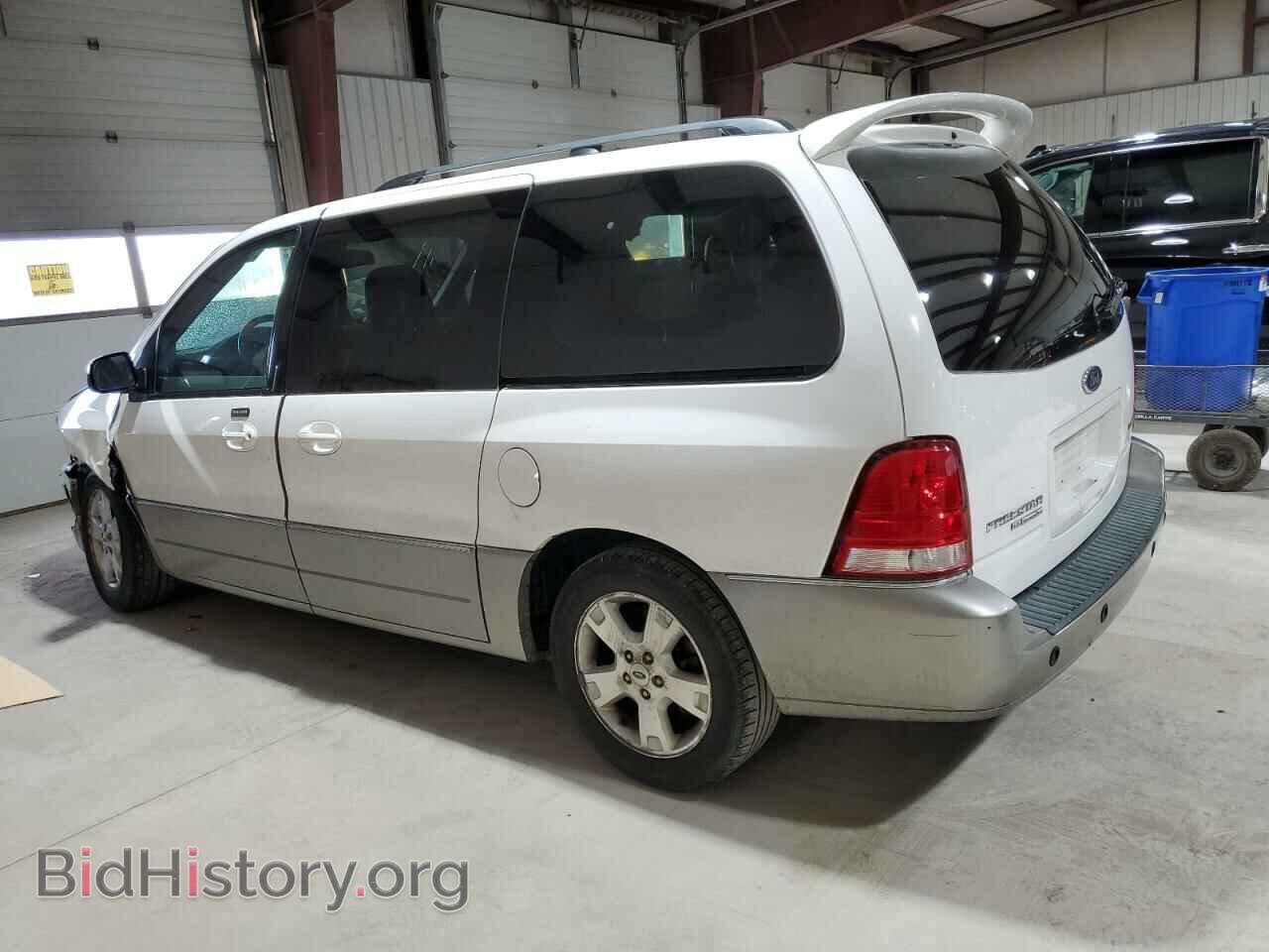 2005 FORD FREESTAR - VIN: 2FMDA58255BA52551 - Фото 2