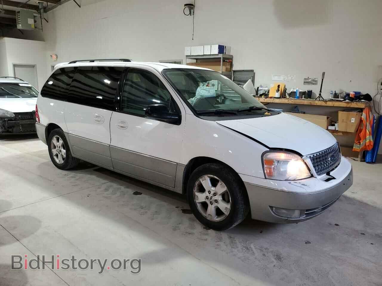 2005 FORD FREESTAR - VIN: 2FMDA58255BA52551 - Фото 4
