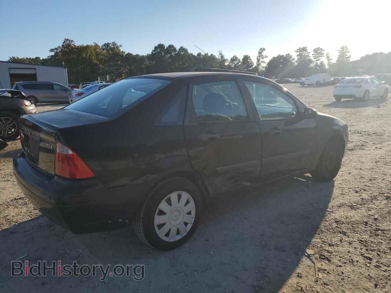 2006 FORD FOCUS - VIN: 1FAFP34N16W241896 - Фото 3