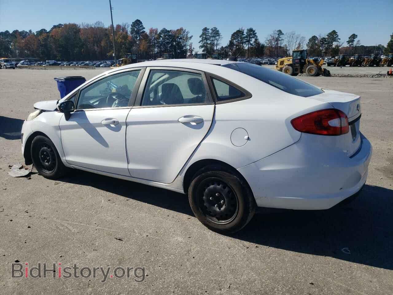 2013 FORD FIESTA - VIN: 3FADP4AJ8DM214724 - Фото 2