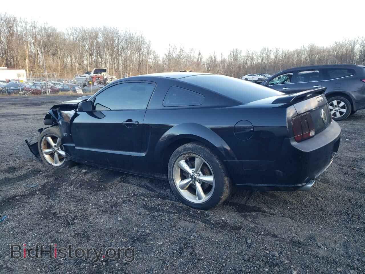 2007 FORD MUSTANG - VIN: 1ZVFT82H275343003 - Фото 2