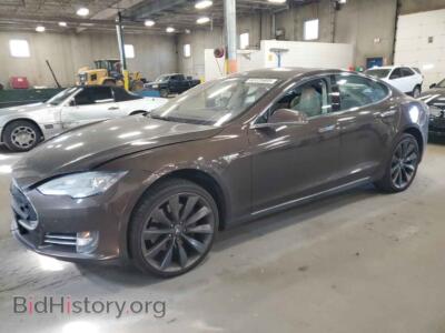 2013 Tesla MODEL S, коричневый — VIN 5YJSA1DP8DFP18034, Copart