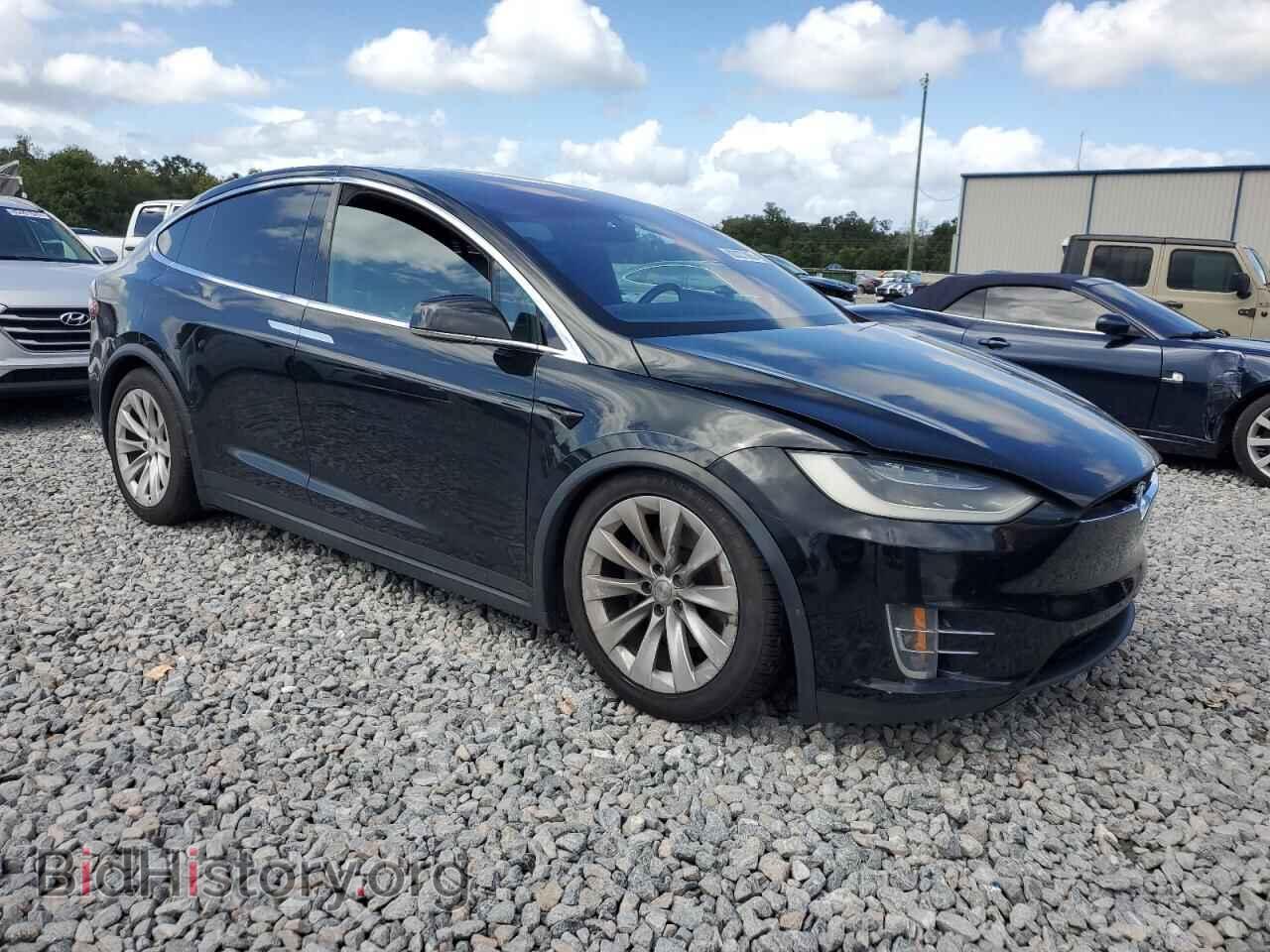 2017 TESLA MODEL X - VIN: 5YJXCDE2XHF054443 - Photo 4
