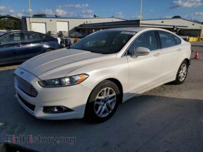 2014 Ford FUSION SE, белый — VIN 1FA6P0HD8E5368357, Copart