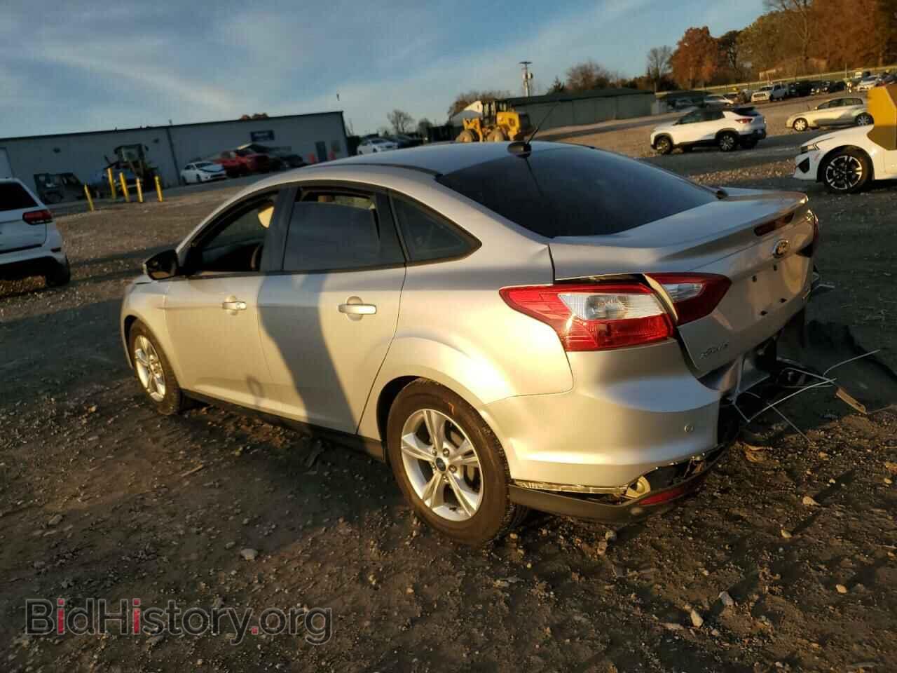 2014 FORD FOCUS - VIN: 1FADP3F2XEL172796 - Фото 2