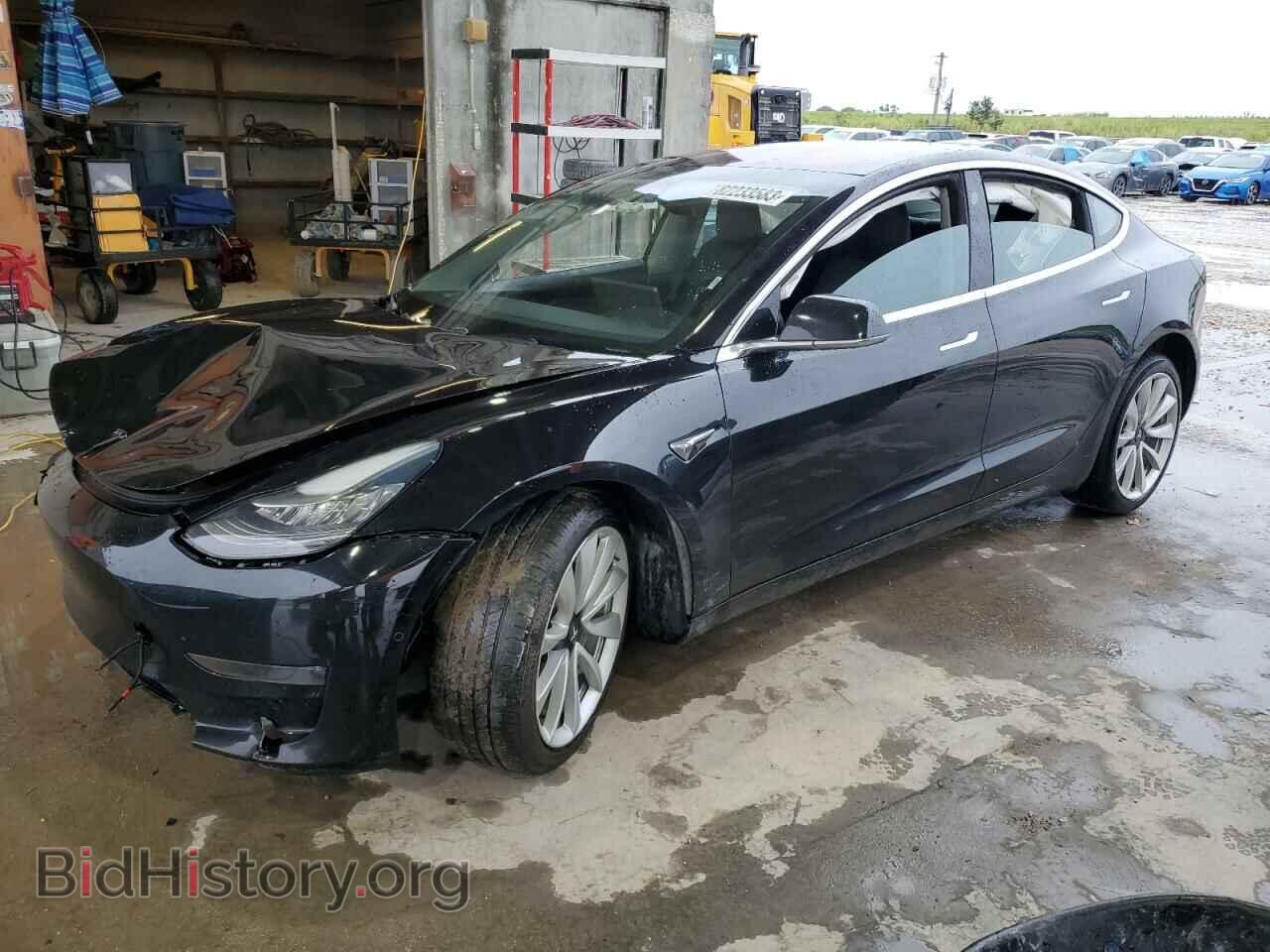 Фотография 5YJ3E1EA0JF071109 - TESLA MODEL 3 2018