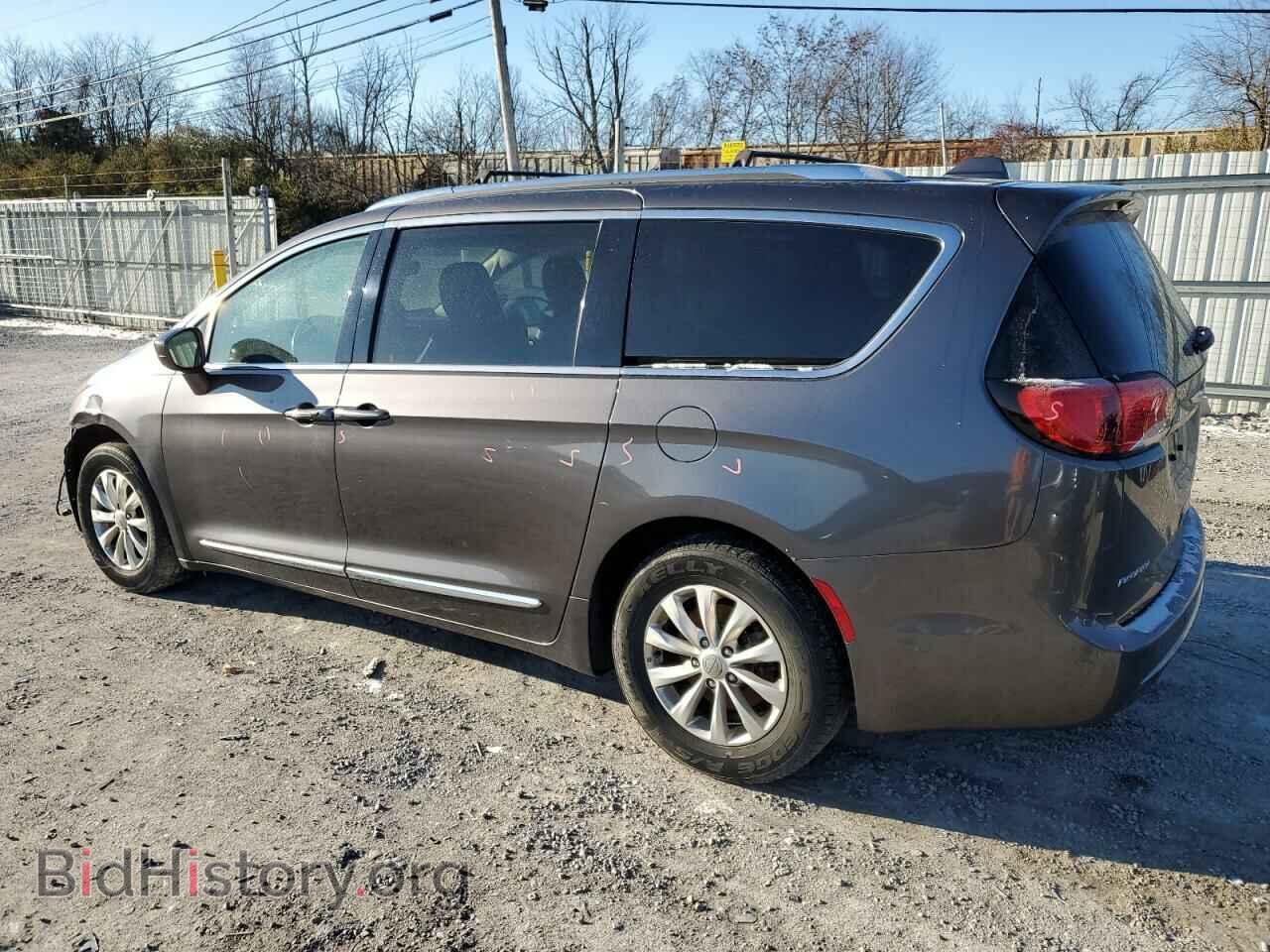 2018 CHRYSLER PACIFICA - VIN: 2C4RC1BG5JR234785 - Фото 2