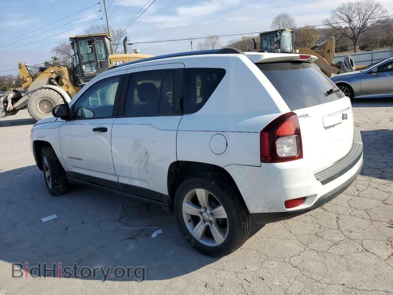 2014 JEEP COMPASS - VIN: 1C4NJCBB0ED567005 - Фото 2