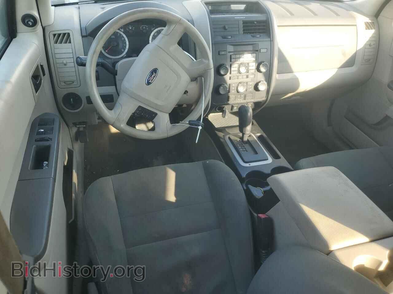 2011 FORD ESCAPE - VIN: 1FMCU9C79BKC64237 - Фото 8
