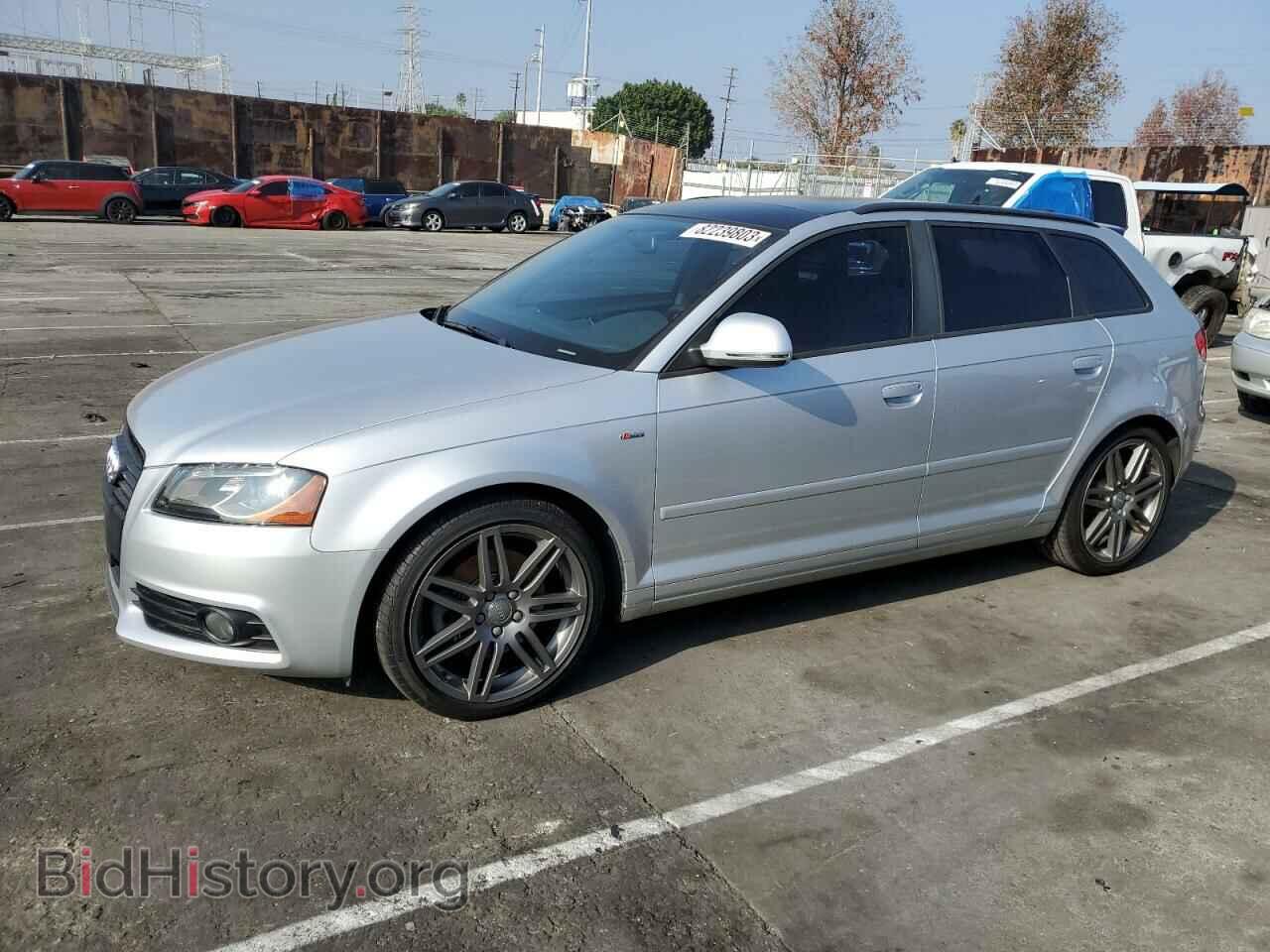Фотография WAUPEAFM4AA131487 - AUDI A3 2010