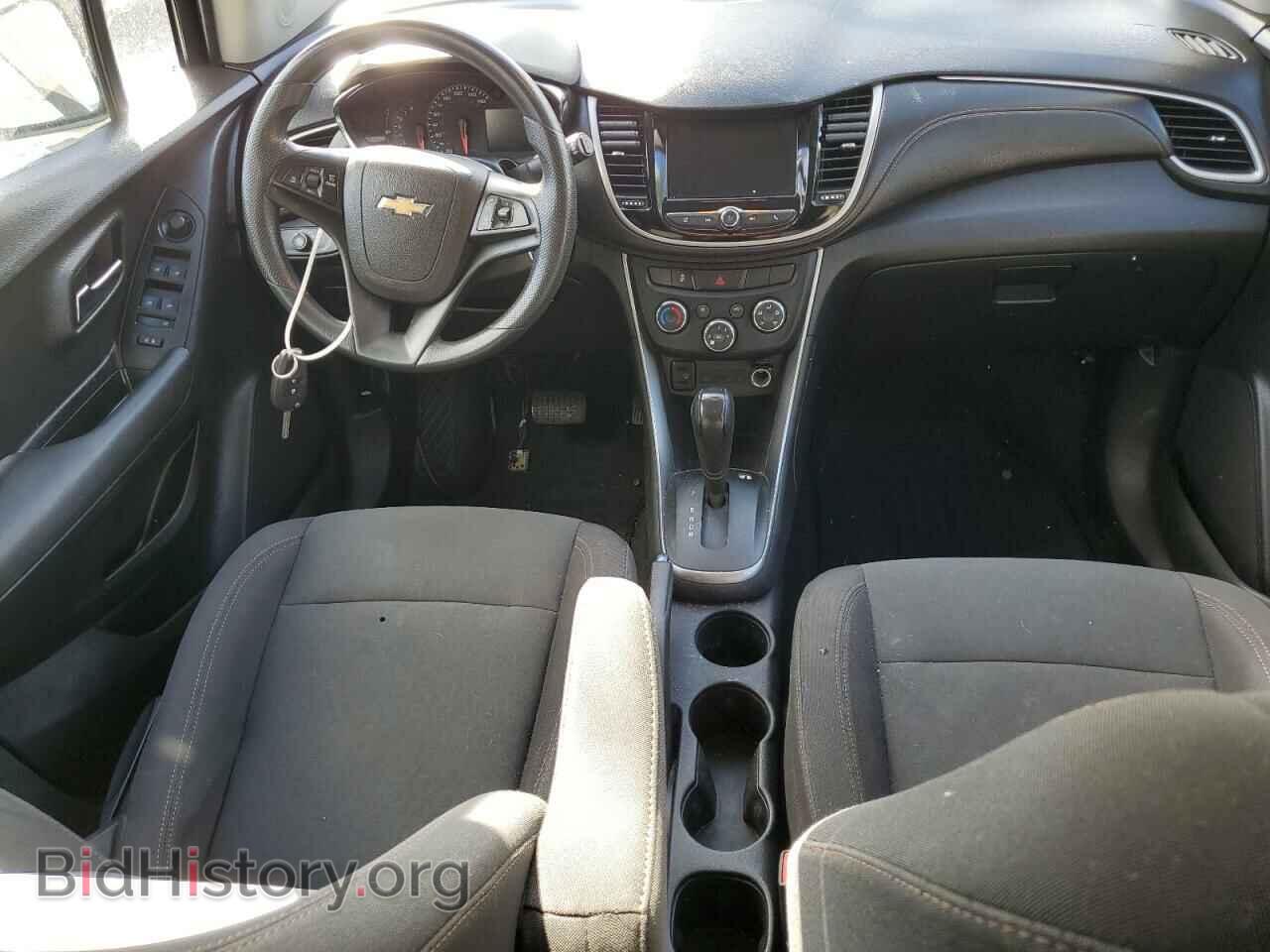 2019 CHEVROLET TRAX - VIN: 3GNCJKSB4KL324232 - Фото 8