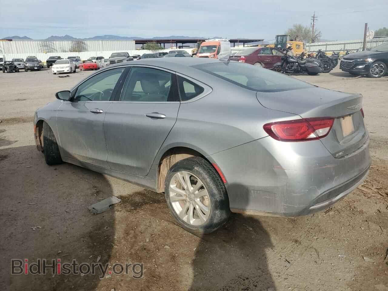 2016 CHRYSLER 200 - VIN: 1C3CCCAB5GN117113 - Фото 2