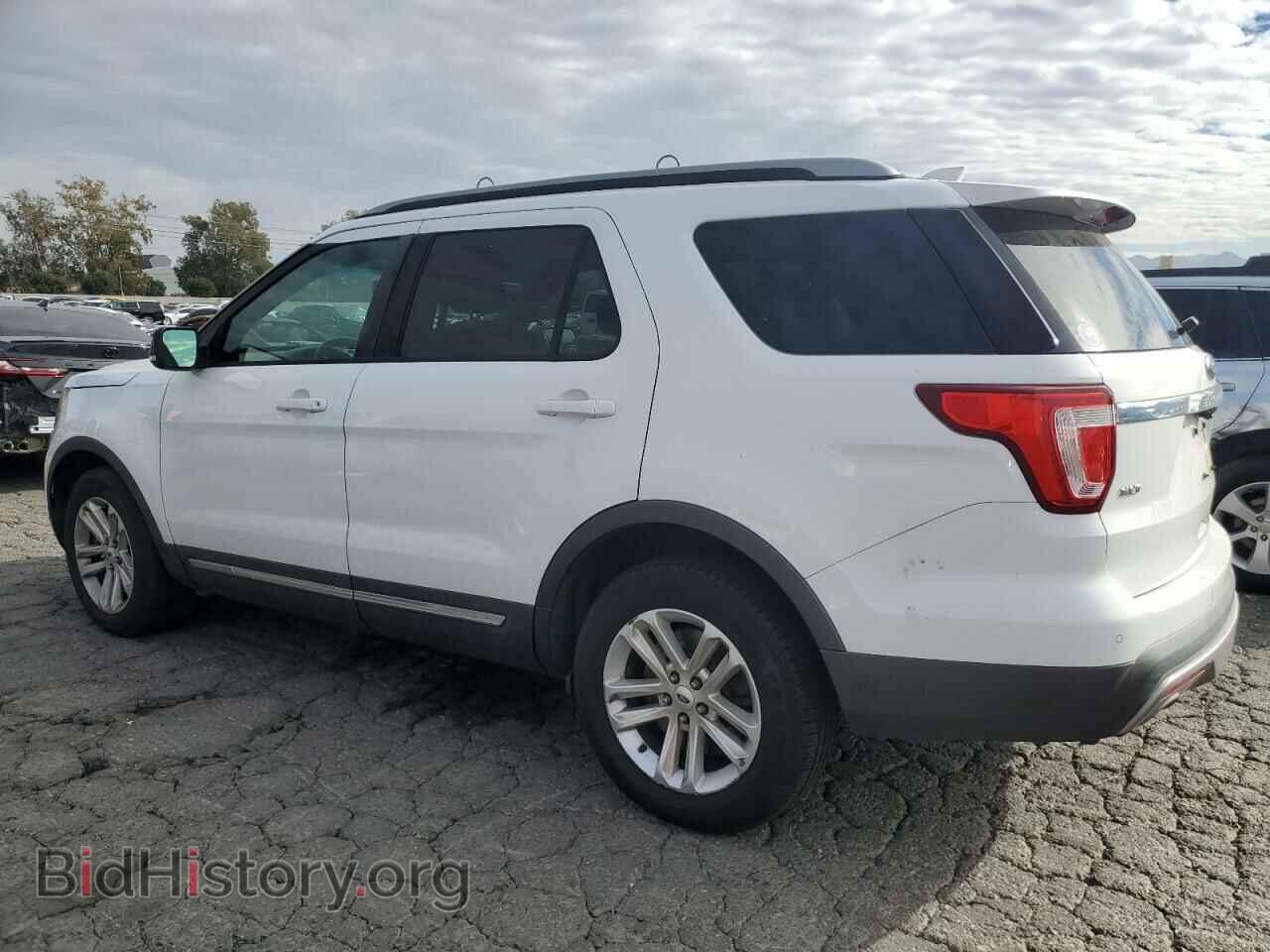 2017 FORD EXPLORER - VIN: 1FM5K7D80HGB53520 - Фото 2