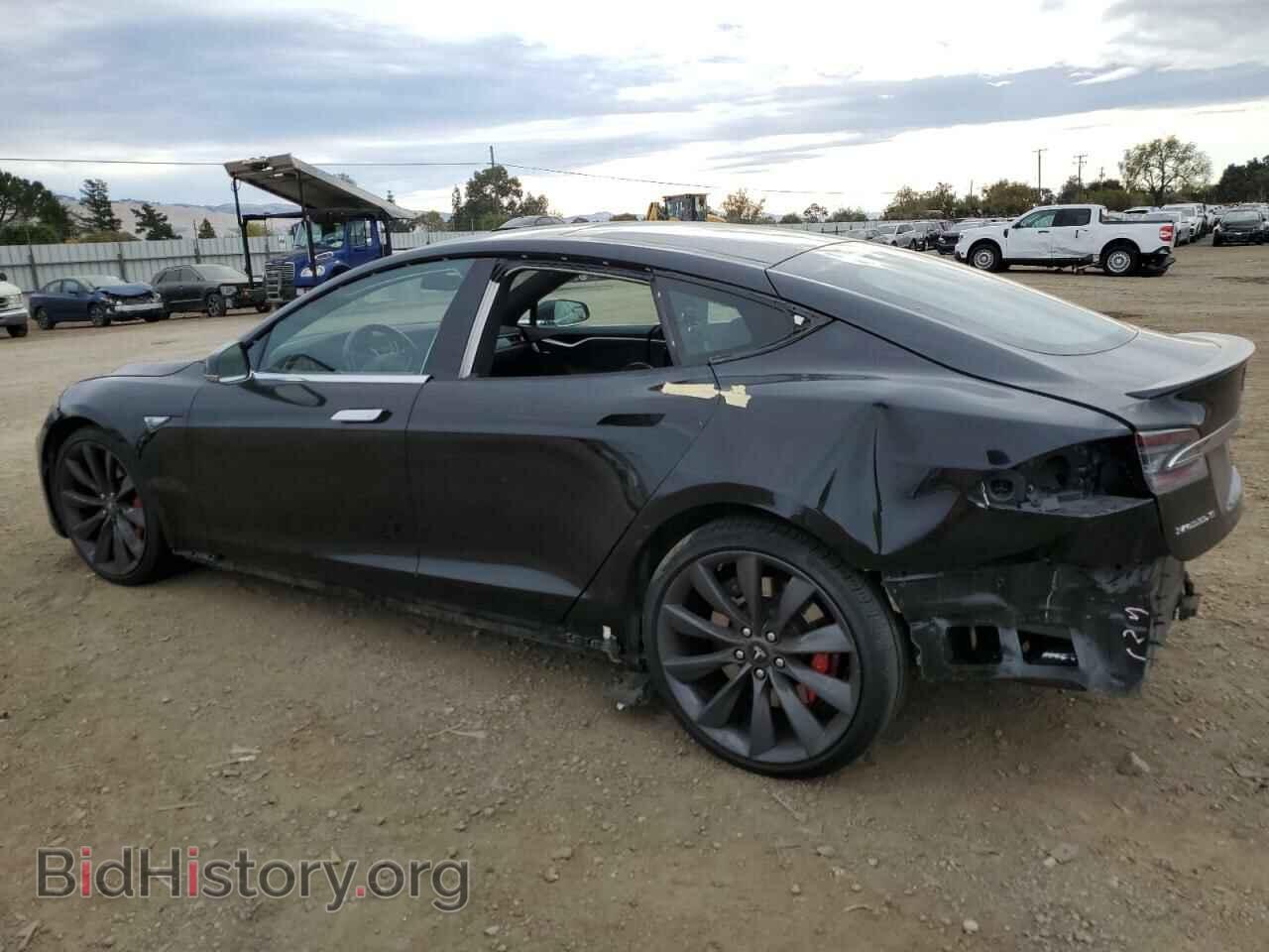 2014 TESLA MODEL S - VIN: 5YJSA1H2XEFP64027 - Фото 2