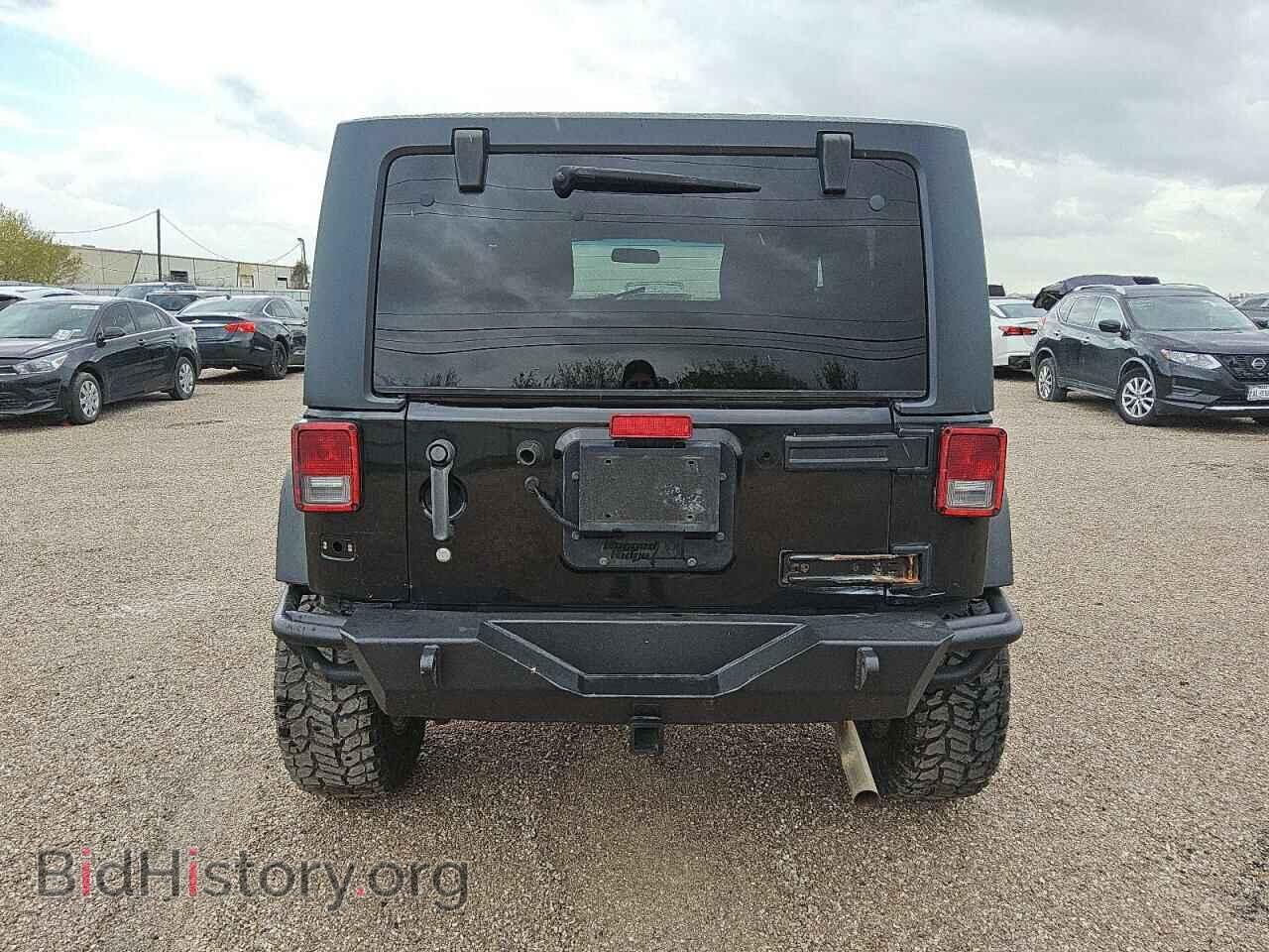 2011 JEEP WRANGLER - VIN: 1J4AA2D14BL595317 - Фото 6