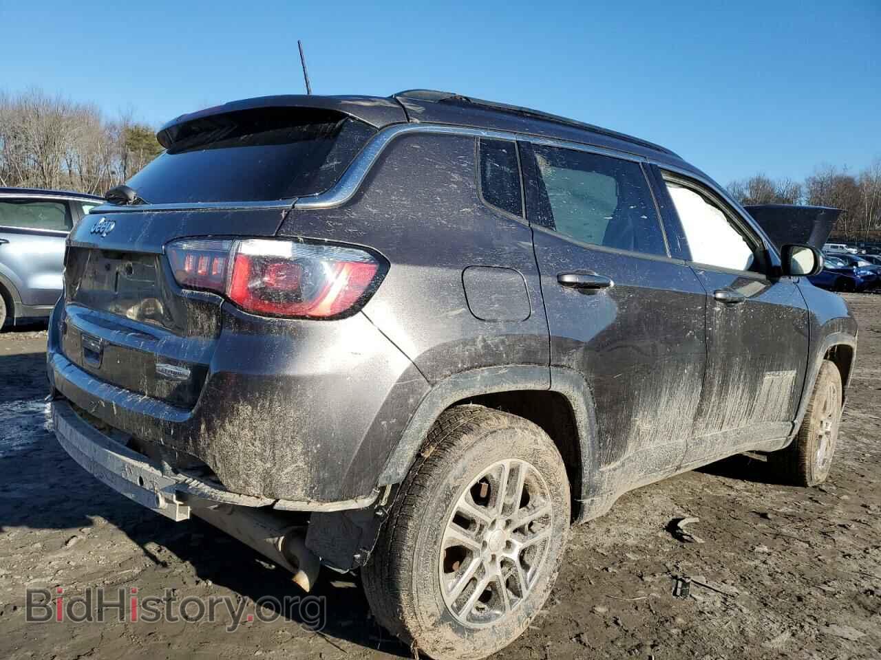 2018 JEEP COMPASS - VIN: 3C4NJDBB2JT112263 - Фото 3