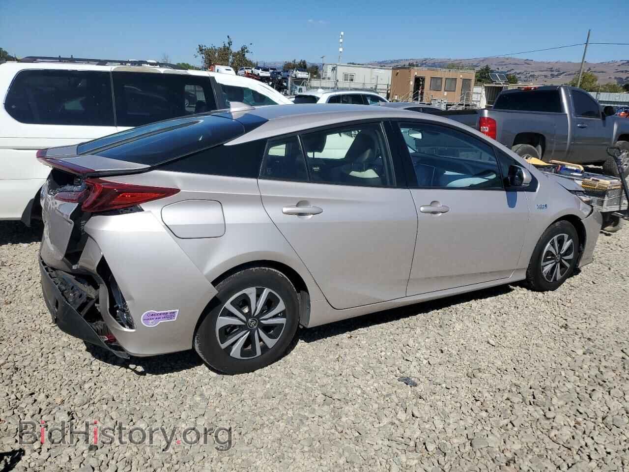 2017 TOYOTA PRIUS - VIN: JTDKARFP6H3060261 - Фото 3